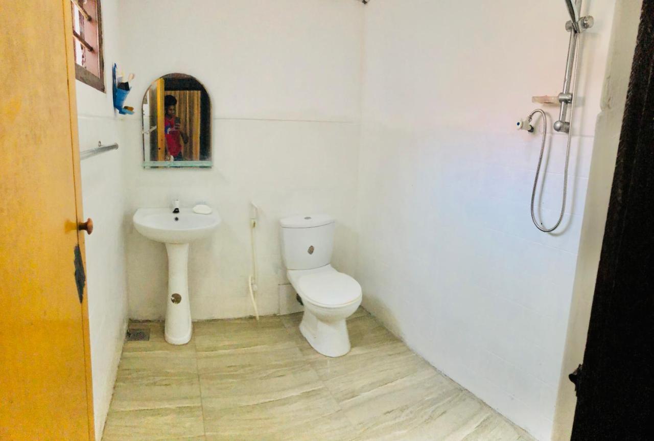 Villa 163 Негомбо Экстерьер фото